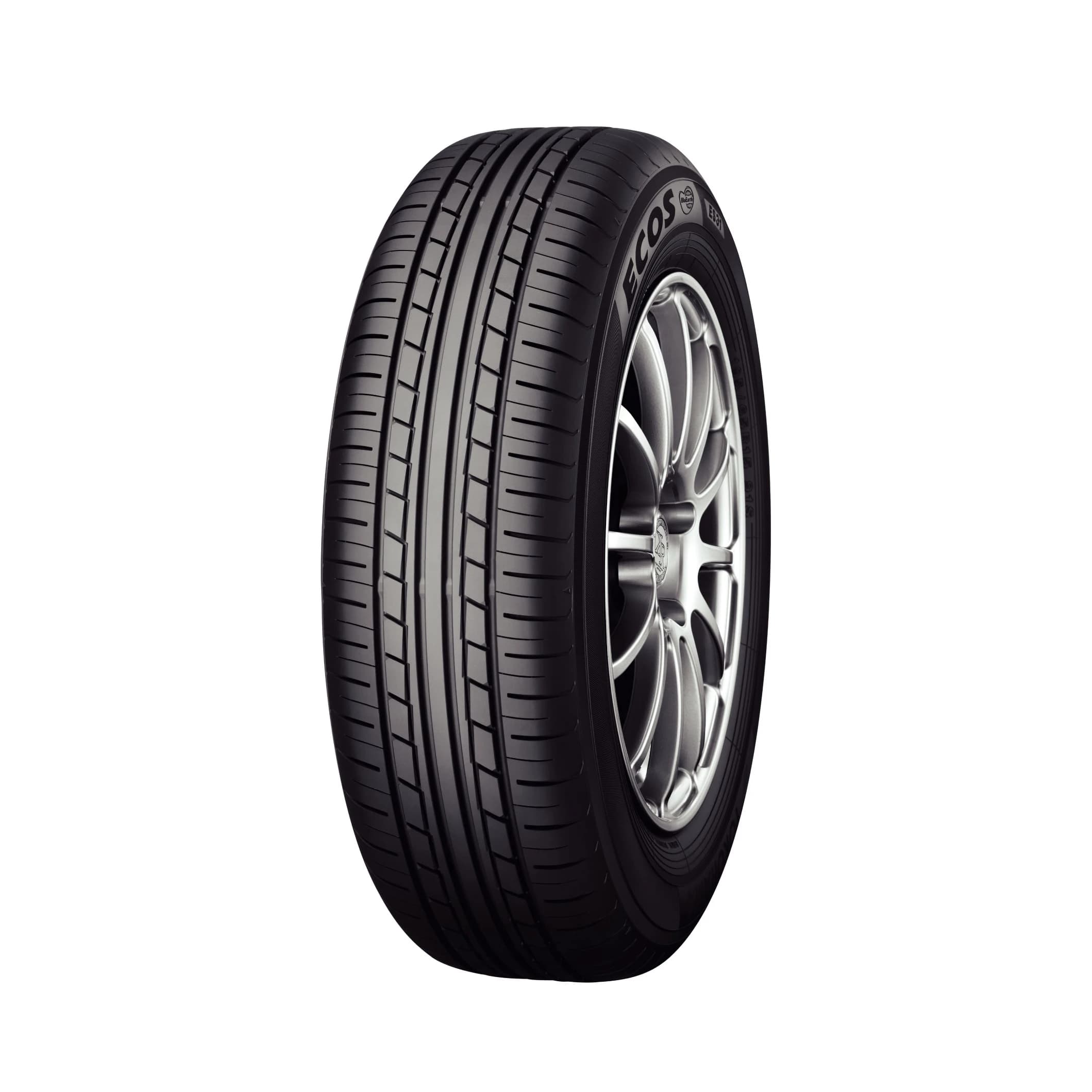 Yokohama ECOS ES31 tyre — three-quarter studio view with ECOS and ES31 sidewall lettering